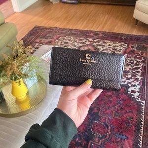 Black Kate Spade Wallet, BRAND NEW, never used!
